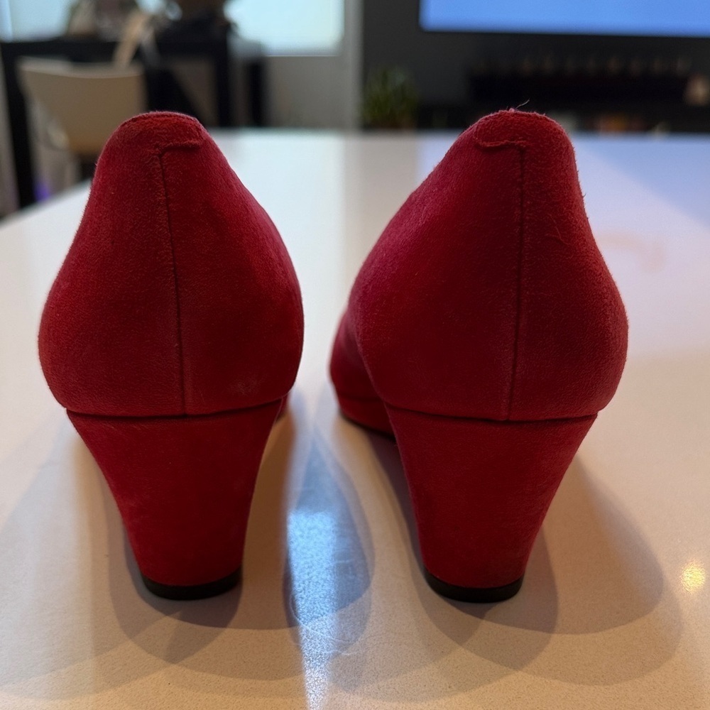 Talbots Lacey Platform Suede Wedge Heels, Red, Size 9.5 - Picture 4 of 8